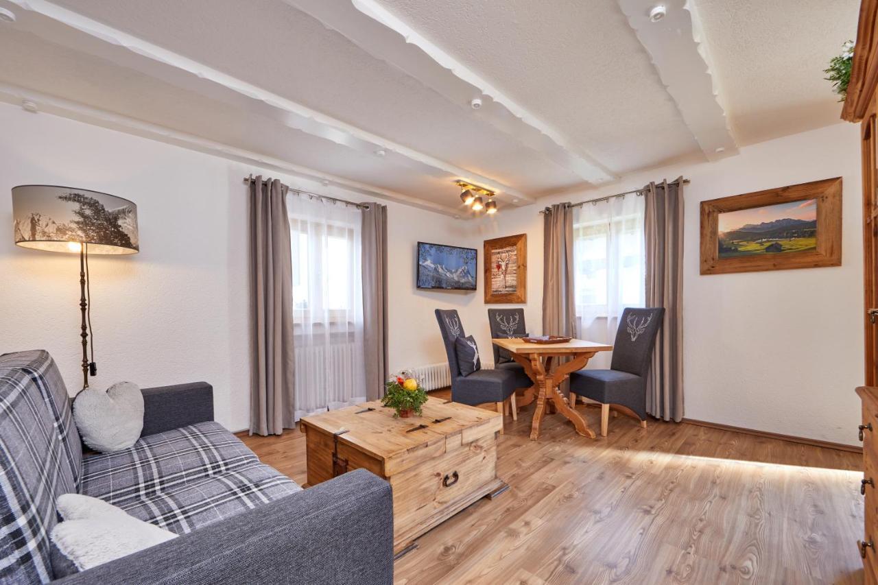 Ferienwohnung Anna Garmisch-Partenkirchen Exterior photo